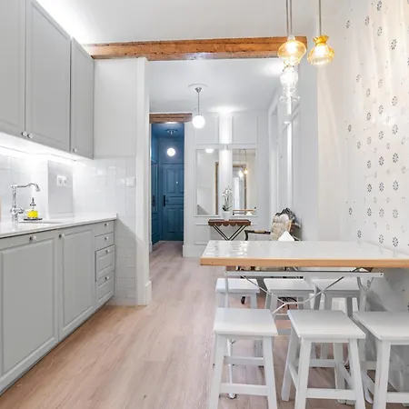 Charming From Xix Century Πανσιόν